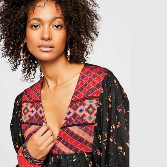 Free People Lady Lou Embroidered Black Blouse size medium Blouse - Picture 3 of 10